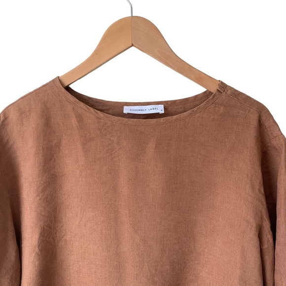 Assembly Label Brown Short Sleeve Tee - Picture 3 of 10